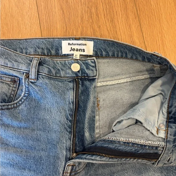 REFORMATION PEYTON HIGH RISE BOOTCUT JEANS - Picture 7 of 12